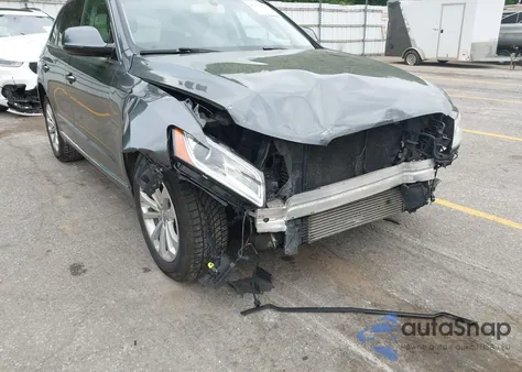 2015 Audi Q5 2.0T Premium z USA, uszkodzony, nr VIN WA1LFAFP8FA066766